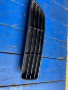 Kratka zderzaka lewy przód Audi A4B5 8D0807345B