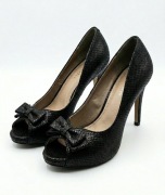 Eleganckie Szpilki Jenny Fairy 41 | Czarna Skóra | Peep Toe z Kokardą