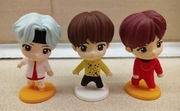 Tiny TANS BTS - zestaw 3 figurek McDonalds Happy Meal 2025
