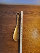 Łyżka do butów, mosiądz, metal, długość ok 20 cm