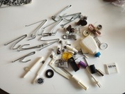 Różne elementy i przybory do maszyny do szycia 