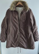 Brązowa ciepła kurtka piękny kolor super krój 