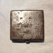 Papierośnica metalowa vintage dla kolekcjonerów 