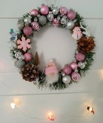 Stroik na drzwi ręcznie wykonany wianek świąteczny 