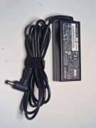 Oryginalny zasilacz Sony 19.5V 2.3A  wtyk 6.5 x 4.4  mm