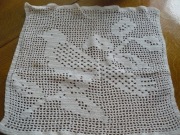 Ręcznie robiona na szydełku handmade serweta zazdrostka 42x 40 cm ptaszki