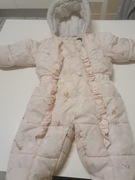 kombinezon zimowy dla dziewczynki niemowlaka DKNY jeans 6-9 m pudrowy róż