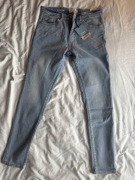 Spodnie Pull&Bear Super Skinny 31W – nowe z metkami, jasny niebieski