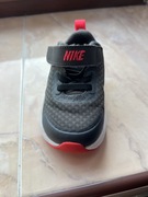 Adidasy dziecięce NIKE rozmiar 21