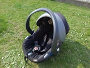 Fotelik samochodowy Be Safe izi GO 0-12 m-cy