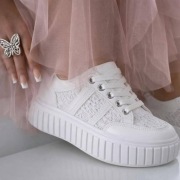 Buty adidasy modne stylowe sneakersy z dodatkiem koronki r. 41