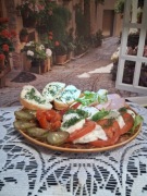 Piękne, talerze typu "Kabaret" firmy Sarreguemnies z Francji.