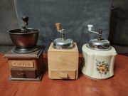 Stare młynki do kawy.Prl