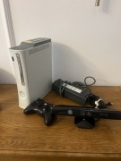 Microsoft Xbox 360 + Kinect + pad + zasilacz + Halo – sprawny zestaw