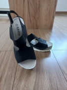 Promocja Sandaly na koturnie 