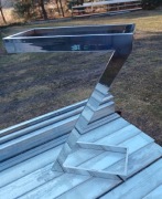 Kwietnik ze stali nierdzewnej 