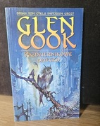 Październikowe dziecko Glen Cook