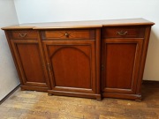 Komoda | Szafa | Rzeźbione fronty | Styl klasyczny