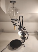 Stary piękny stojak z karafka do wina aerator z oświetleniem 