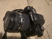 Nikon F80 + Nikon 28-105mm f/3.5-4.5 d +Nikon grip