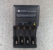 Ładowarka do akumulatorków AA i AAA