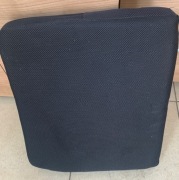 Poduszka przeciwodleżynowa do wózka inwalidzkiego NETTI  uno seat 50x45x8