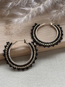 Kolczyki z japońskich koralików.