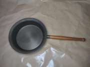 Patelnia mosiężna PRL.