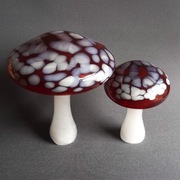 Szklany ręcznie formowany muchomor Krakowski Instytut Szkła!