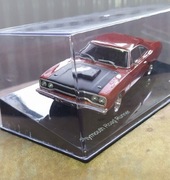 Nowy model auta Playmouth Road Runner (1970) Gablotka + Gazetka 