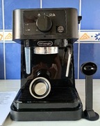 Ekspres ciśnieniowy do kawy DeLonghi EC235.BK nieużywany