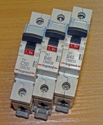 Bezpieczniki LEGRAND TX3 B40 / C50  S301