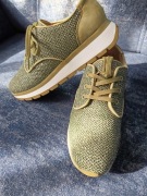 Sprzedam buty Caprice r.39 kolor khaki