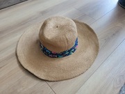 Kapelusz słomkowy na wakacje Medicine