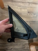 Szyba drzwi lewy tył VW Passat 3G0845113C 2015