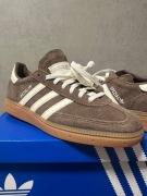 Buty damskie Adidas Handball Spezial IF6490 brązowe zamszowe 38 2/3