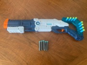 ZURU X-Shot Wyrzutnia Excel Vigilante + strzałki