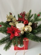 świąteczny bukiet.box flower. bukiet świec