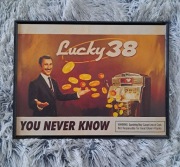 Plakat w ramce 30x40 serial Fallout Lucky 38 – Poczuj Klimat New Vegas