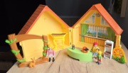 Domek rozkładany Playmobil figurki mebelki zestaw