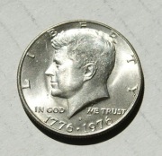 50 cent 1976 D half dollar Kennedy  Stan !!