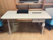 Biurko drewniane w stylu skandynawskim