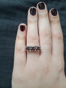 pierścionek srebro z granatami 