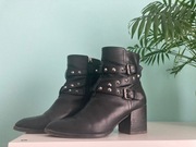 Botki Guess, używane 37