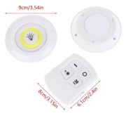 Zestaw trzech lamp LED na pilota do oświetlenia schodów czy kuchni 