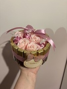 Torcik z merci i rozami mydlanymi dla babci prezent na dzien babci