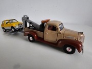 Motor Max 1:24 - 1941 Plymouth Truck