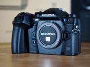 Aparat fotograficzny Olympus OM-1 korpus czarny