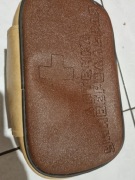 Apteczka z całą zawartością stara 