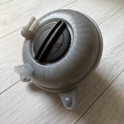 Zbiornik wyrównawczy VW Audi A3 8V VAG 5Q0121407 A